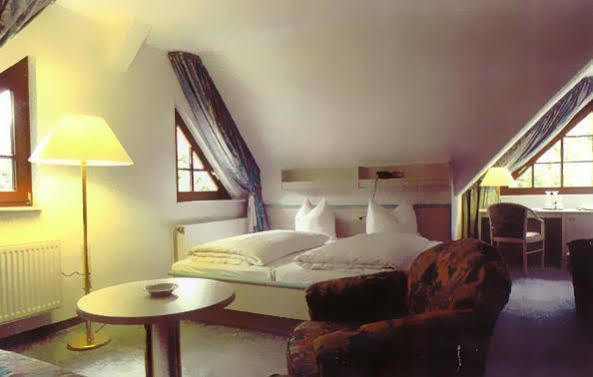 Hotel Diana Schonwalde-Glien Kültér fotó